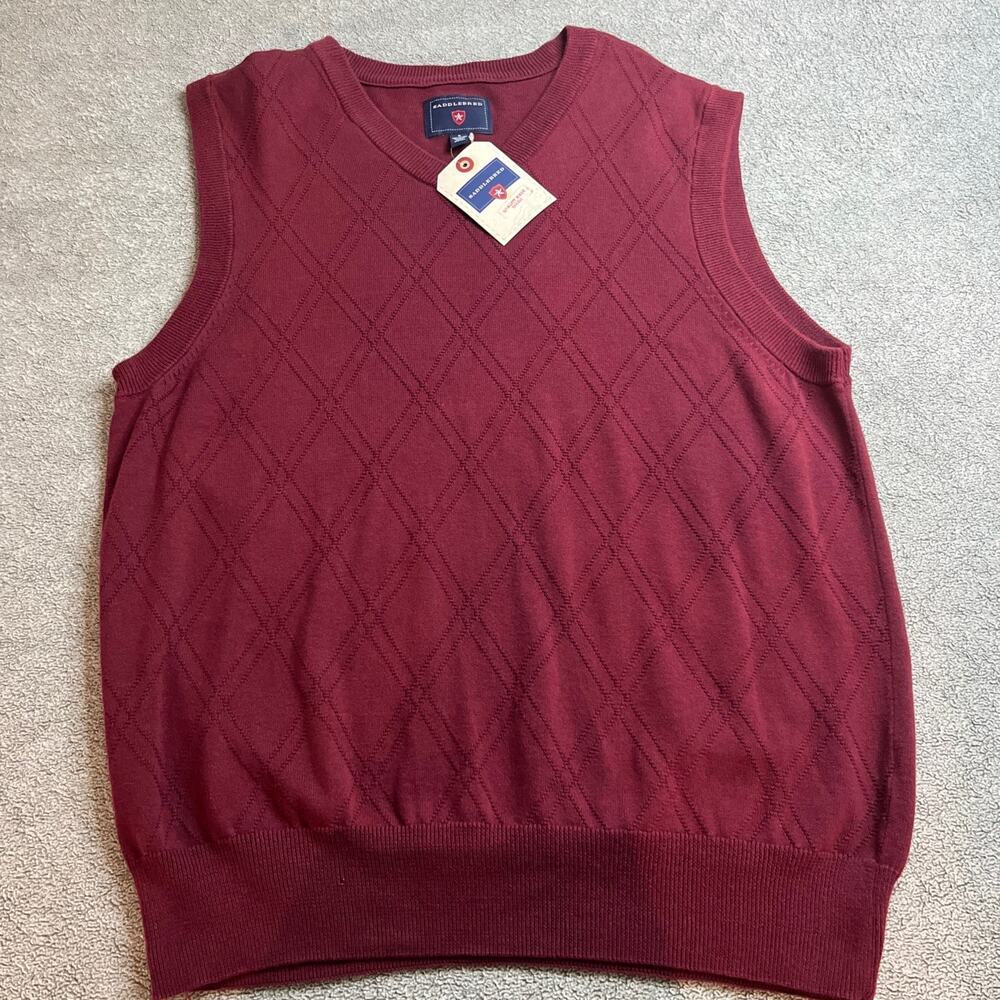 Saddlebred Red Diamond pattern Knit V-Neck Sweater Vest Mens Size Medium B182